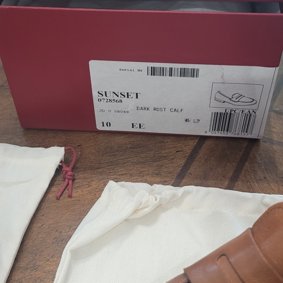 Salvatore Ferragamo Sunset Loafer - Picture 4 of 12